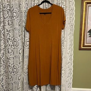 Premise Women's Midi Dress in Rust